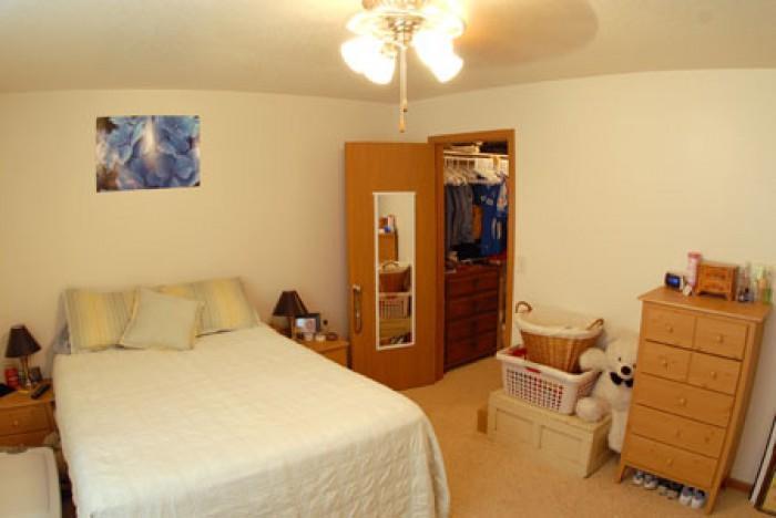 Brentwood Court Apartments - 1 Bed with Garage - Image# 5